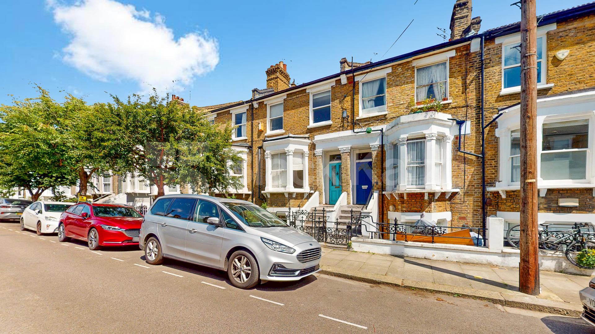 Stunning Apartment With Private Patio Tabor Road, Hammersmith